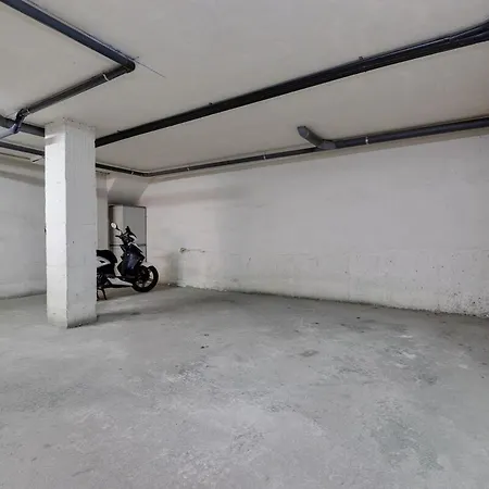 Prime 2bdrm Ibanez